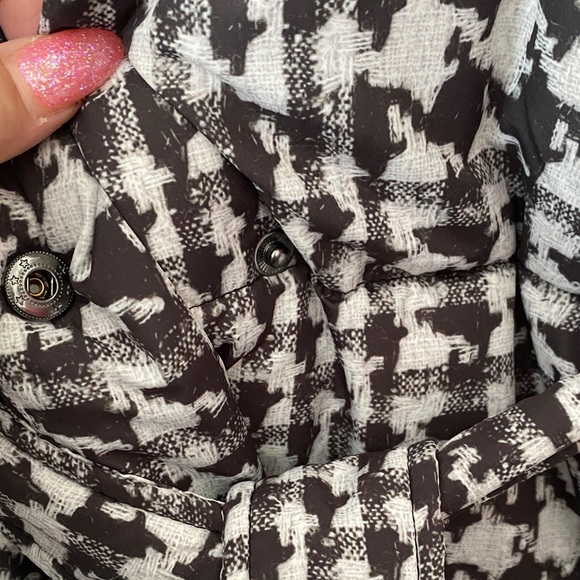 BADGLEY MISCHKA Black and White Houndstooth Puffer Coat NWT! - Picture 7 of 10